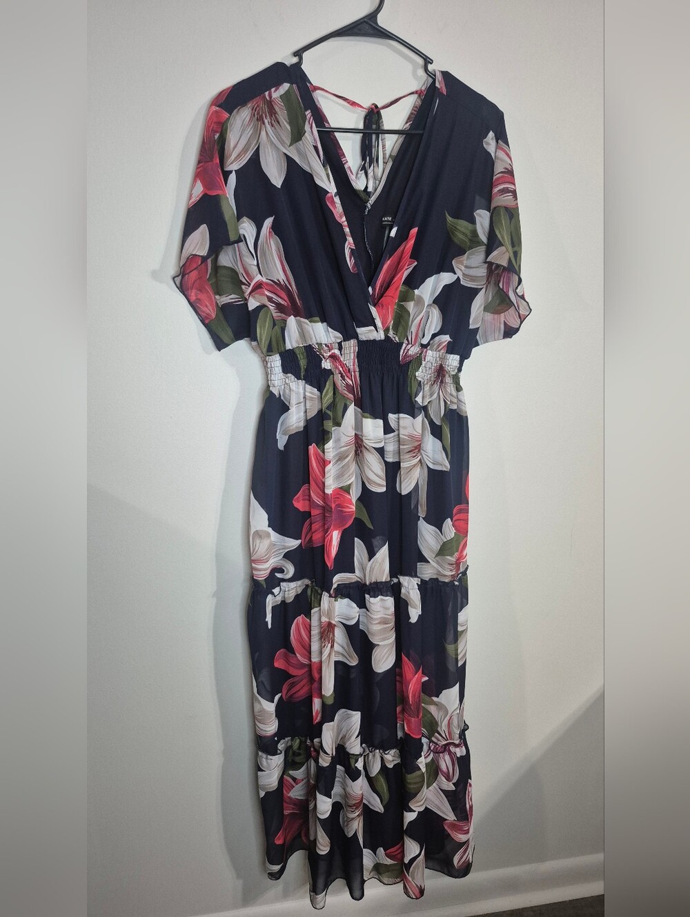 KATE and LILLY Floral V-Neck Navy Maxi Dress with Pink & White BloomsSize 14W